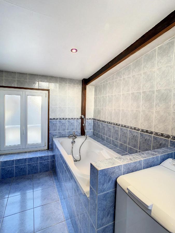 Charmant Triplex Centre-Ville De Σαντιγί Εξωτερικό φωτογραφία